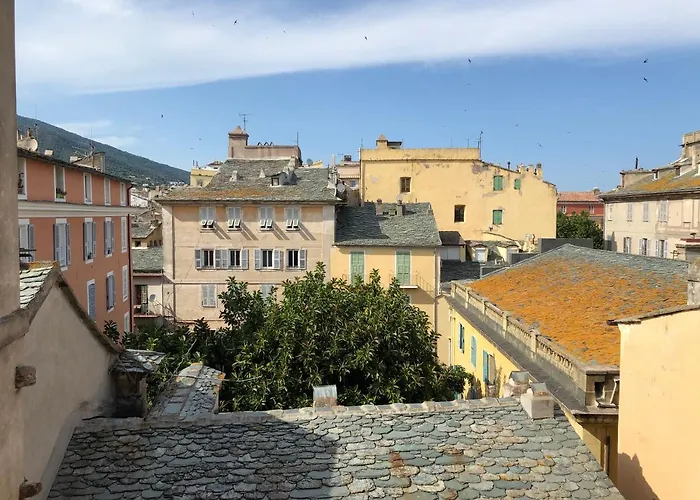Appartement Place du Marché Bastia